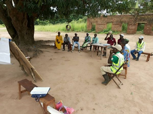 SpedpS's tweet photo. Under Food Assistants for Assets (FFA) project supported by @WFP_SouthSudan @SpedpS trained Agric Extension workers and stakeholders in Yabulu, Kuru,Sopo, and  Mangayat Bomas of Raja County in WBeGs. https://t.co/Y2rKO2SUPl