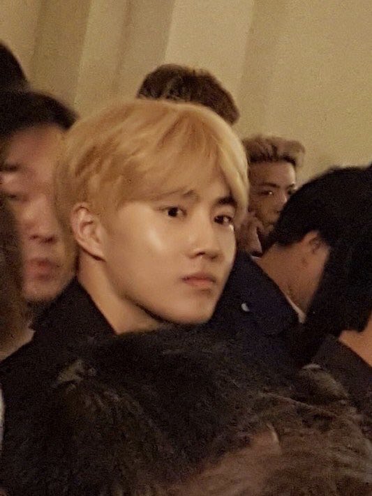 dailykjm's tweet photo. https://t.co/j5Yv3pYZqS