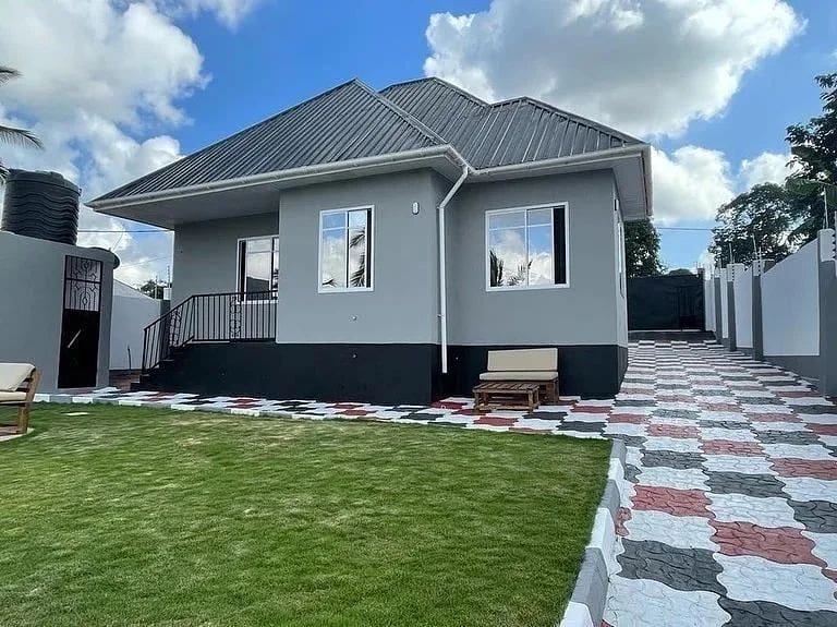 dalalitesha's tweet photo. Inapangishwa Location: kunduchi Bei milion 1.3 Ina vyumba 4
Contact:
0714021698
0754470902
0788193206 dalalitesha https://t.co/h4cTSP91sp