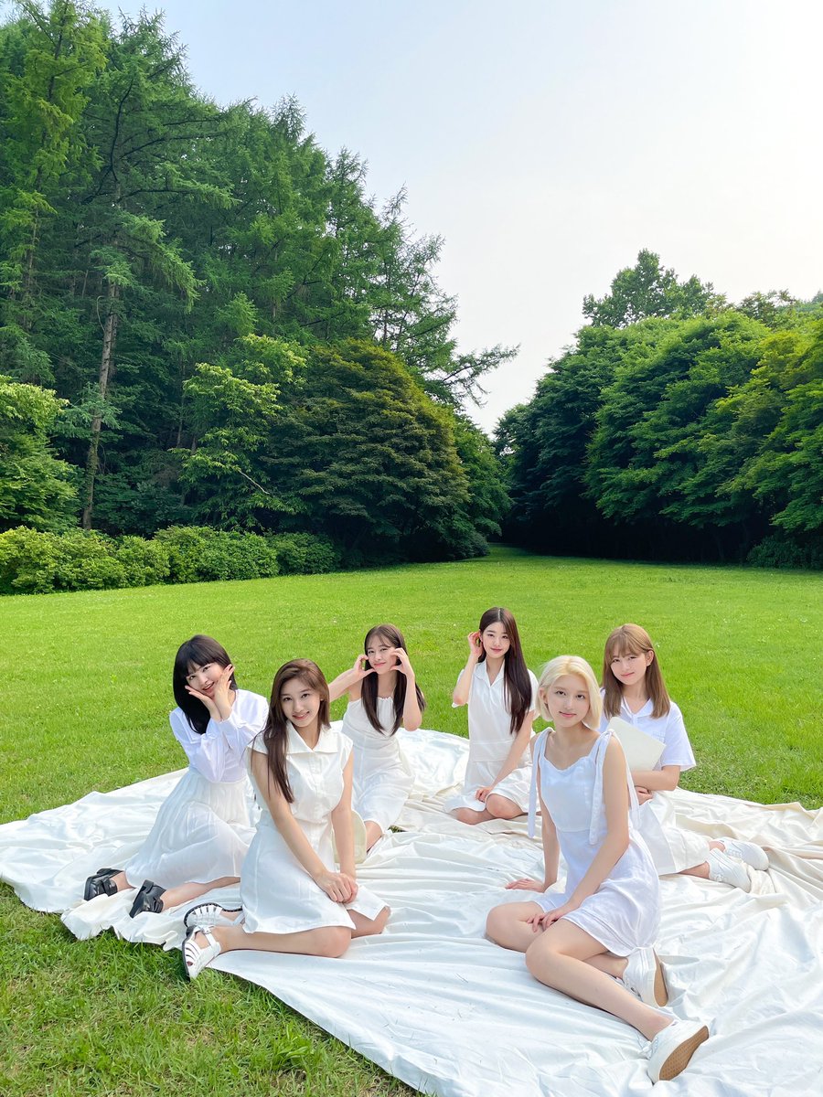 IVEstarship's tweet photo. 📸
220923 #KBS2 #뮤직뱅크 완료 💕

대한민국 1등 체리토끼공주 🍒🐰👑
원영이와 함께한 오늘의 뮤직뱅크 1위 🏦
IVE의 유후〰️↗️ 는 끝나지 않았다 ❕
많은 사랑 주신 DIVE 여러분
너무나도 감사합니다 ❣️🏆

#IVE #아이브
#JANGWONYOUNG #장원영
#AfterLIKE #애프터라이크 https://t.co/oGafACzslI