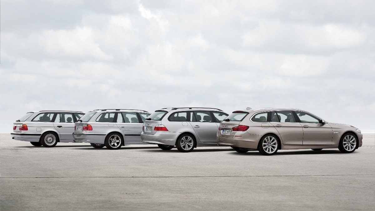 Who else loves a tourer? #BMW5series #TouringCars