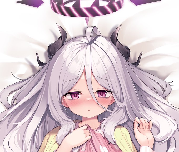 寝間着のヒナちゃん
25(日)までー!
よろしくお願いいたします😍

https://t.co/Sse9rq6Hja 