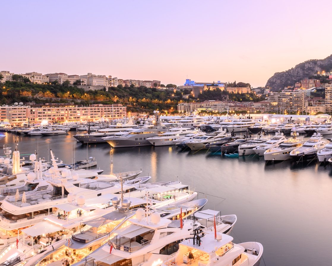 MonteCarloSBM's tweet photo. #MYS2022
Save the date! From September 28 to October 1, 2022, attend the largest international yachting show, the Monaco Yacht Show. An unmissable event to visit more than 120 exceptional superyachts and megayachts in the Monaco's Port Hercule.
Read more: https://t.co/ARp7nY2qJm https://t.co/zDP51zfsUQ