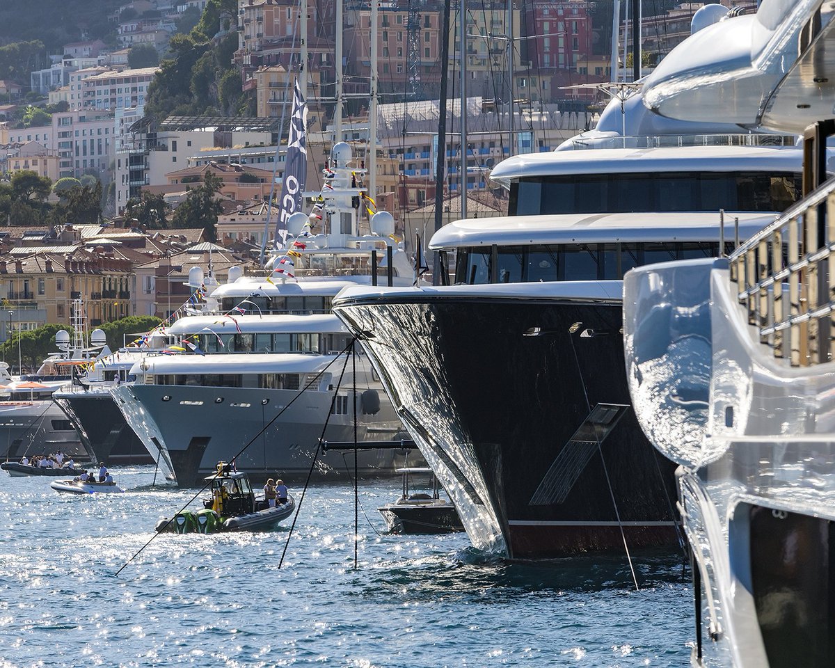 MonteCarloSBM's tweet photo. #MYS2022
Save the date! From September 28 to October 1, 2022, attend the largest international yachting show, the Monaco Yacht Show. An unmissable event to visit more than 120 exceptional superyachts and megayachts in the Monaco's Port Hercule.
Read more: https://t.co/ARp7nY2qJm https://t.co/zDP51zfsUQ