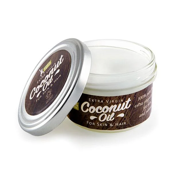 Extra Virgin Coconut Oil from the <a href="/TheGreenWomanUK/">The Green Woman Ⓥ</a> one pot...100's of uses!!Go to tinyurl.com/c6ppf2bs
#coconutoil #veganskincare #veganbeautyuk #organicbeauty