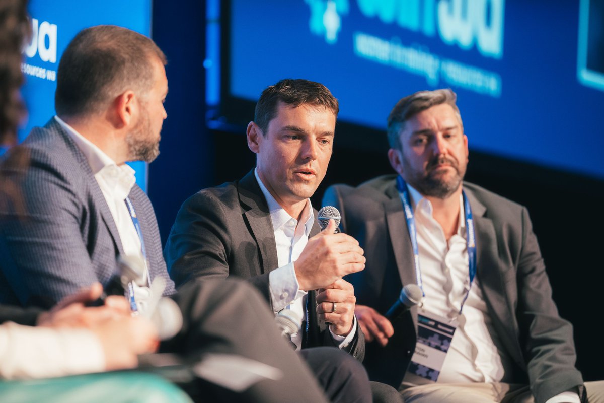 WomenInMiningWA's tweet photo. Very insightful conversations between Mark Norwell, Clayton Hanrahan, Luke Creagh and Ian Wallace, with Annabel Crabb about myth busting and demystifying the new and changing industry workplace.

#WIMWA2022 #WIMWA #WomenInMining #EmpoweringWomen #Trailblazers #ThoughtLeaders https://t.co/hhzUrgQa12