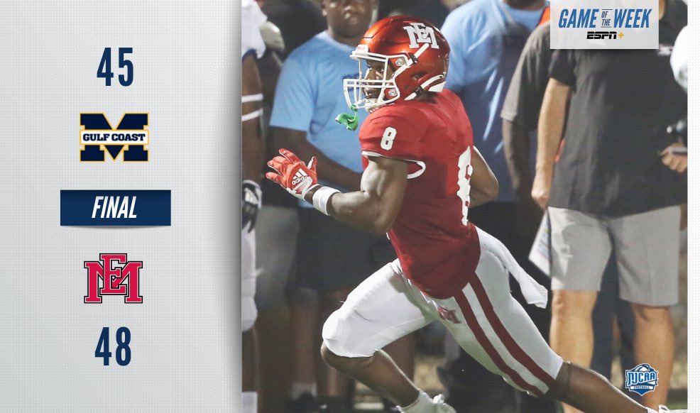 NJCAANetwork's tweet photo. What a game in Perkinston!

@EMCCathletics put up 28 points in the fourth quarter to secure a win against Mississippi Gulf Coast in the #NJCAAFootball Game of the Week on @ESPNPlus. https://t.co/4CWV8nhWUC