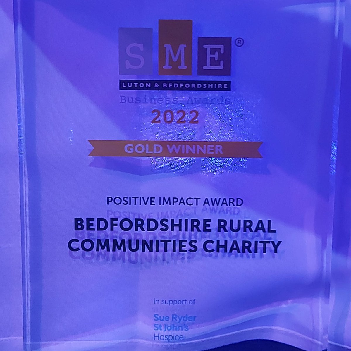 bedsrcc's tweet photo. We did it! We won gold for the Positive Impact Award at the SME Luton and Bedfordshire Awards last night! We are very excited to be going to Wembley for the finals in December. π₯
@eventsandprmk
#smelutonbeds #smeregionals #smeawards #charity #Bedfordshire #Bedfordcornexchange https://t.co/e7SkWfU6m7