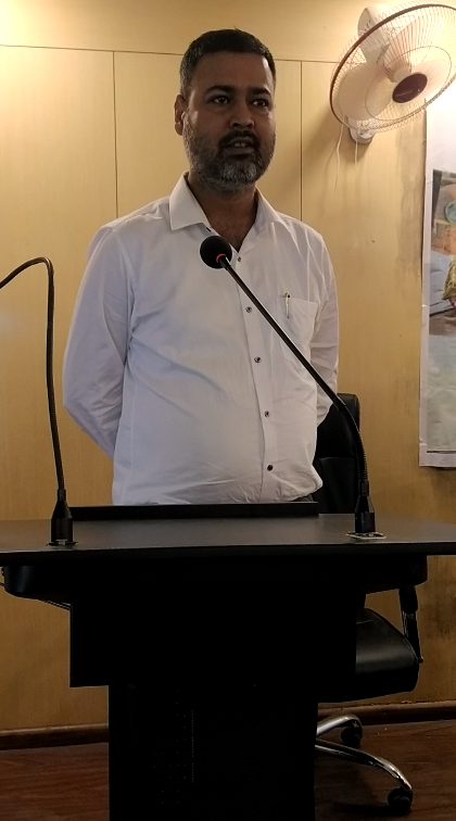 RanchiPIB's tweet photo. Shri Murlidhar Shrivastava, a proud seller on @GeM_India shared her experience about using the digital platform during #GeMSellerSamvad organised at #Ranchi, #Jharkhand yest. 22nd Sept. 2022.
@PiyushGoyal
@PiyushGoyalOffc
@CimGOI
@DoC_GoI
@_DigitalIndia
@PIB_India
@rnuddkranchi https://t.co/VmdyvH9XRY