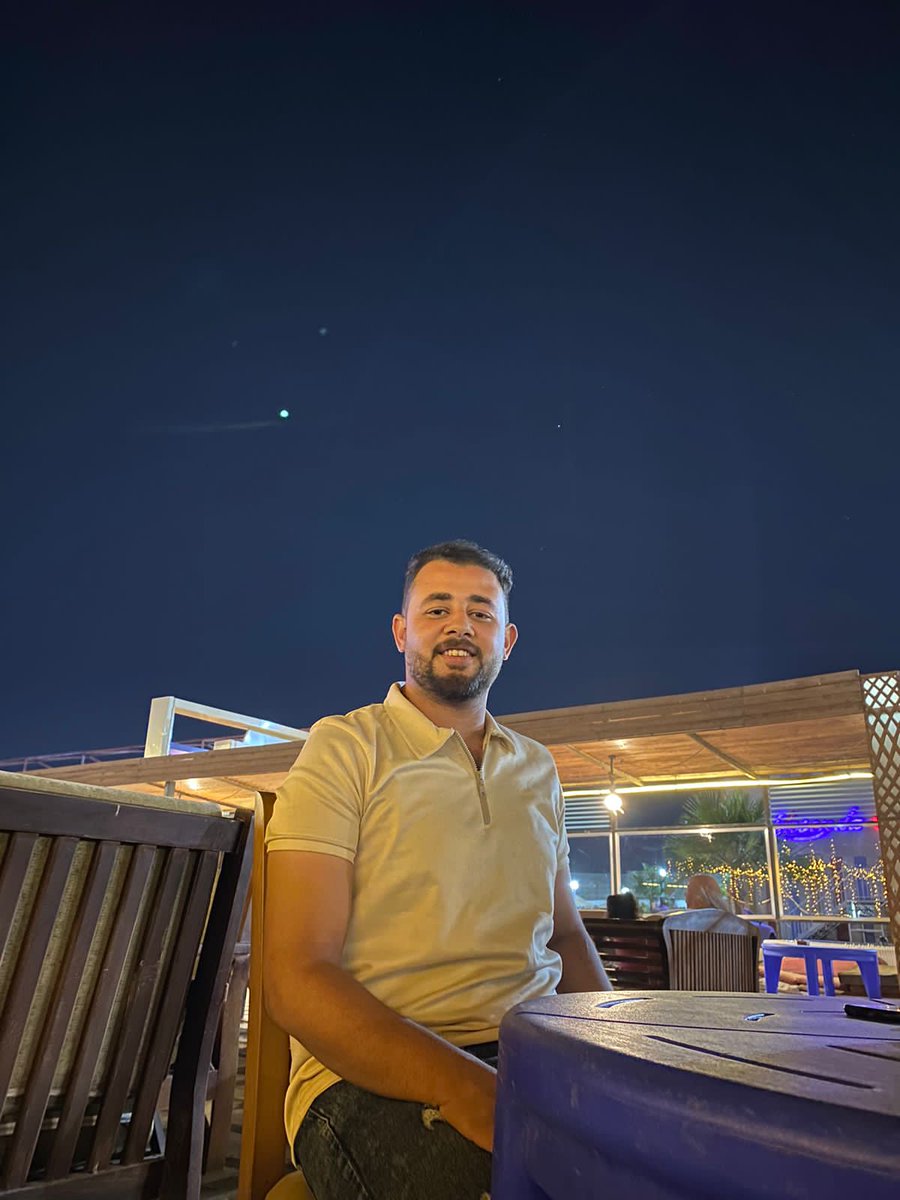 YouseefZizoo's tweet photo. البابا داخل، قفل المداخل 😎 https://t.co/4mmRJhjAcz