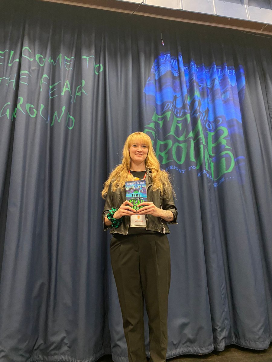 FarshoreBooks's tweet photo. Yesterday @JenniferKillick went back to her old high school (and inspiration for #DreadWood) @BishopshaltS to talk about #FearGround, answer lots of questions from pupils and play Flinch in real life for the first time - we're convinced is going to become a playground sensation! https://t.co/nfZoD8ochZ