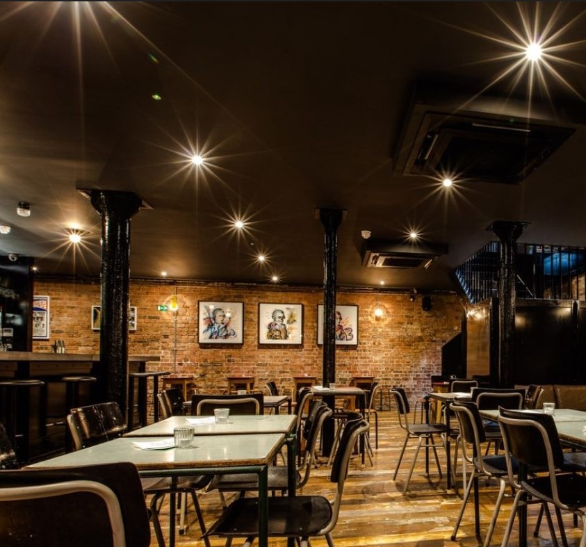Andrew_Orange's tweet photo. Dimmable LED Flash : 20 Solution Tips - https://t.co/9DvrkMTX1F 20 insightful solutions to solve those annoying flashing lights - save this ready for your next thorny LED lighting issue that may arise! https://t.co/5CpiT0569t