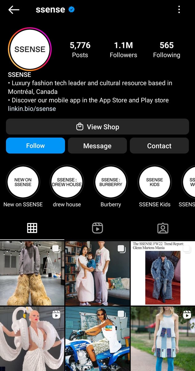 moonlightbLuez's tweet image. Win shared a post from #SSENSE – a luxury fashion brand based in Canada

Boots designed by #avavav 
And models were purposely falling on the ground as what the designs were meant to be.

Win Metawin&apos;s fashion &amp;amp; sense of humor combined for this show. 🤣

#winmetawin @winmetawin
