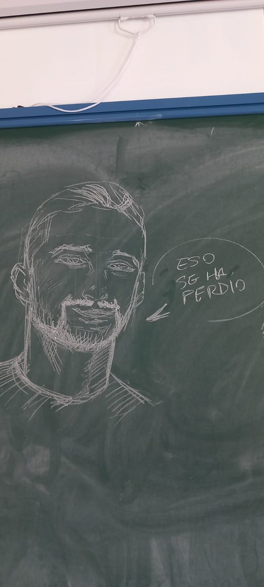 Mekolavinn's tweet photo. Lo que hace el aburrimiento en clases..... No @illojuan ?? https://t.co/64BC8RVxs7