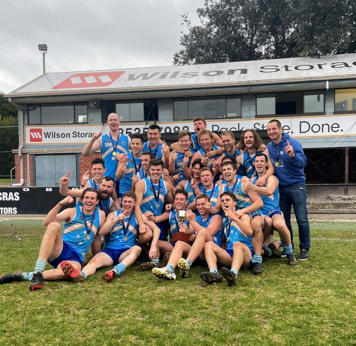 MonashBlues's tweet photo. Premiers! https://t.co/FdOzBOc7vd