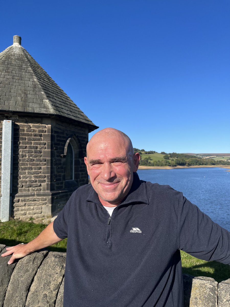 PeteWilcox1564's tweet photo. Lovely #RestDay jog round a sunny #Damflask https://t.co/cOIkJ9Nz4u