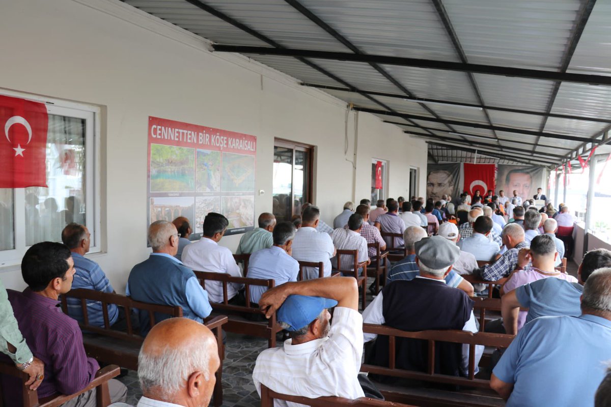 mehmetay01's tweet photo. 📍#Karaisalı

Milletvekilimiz Sn. @Tamer_Dagli, Sn. @ahmetzenbilci ve Sn. @abdullahdogru01'nun da katılımıyla ilçe başkanlığımızın Danışma Meclisi Toplantısı'nı gerçekleştirdik.

Karaisalılı hemşehrilerimiz, 2023'te Cumhurbaşkanımız Sn. @RTErdogan'ı yeniden seçmek için hazır. https://t.co/unjNCIhC9b