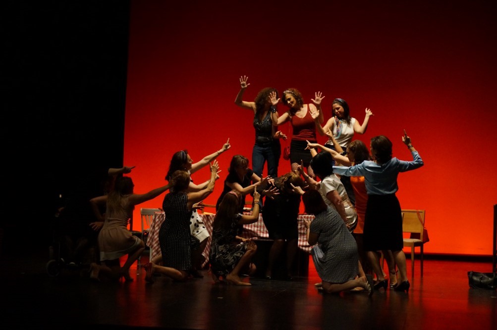 El 27 de septiembre inauguramos el curso 22/23 de la Escuela de Teatro 💪💪💪

📌 Centro Cultural Pérez de la Riva
📌 A las 19:00 horas

#CulturaLasRozas #LasRozasDanza <a href="/jdelauz/">José de la Uz</a>
 <a href="/Ayto_Las_Rozas/">Ayuntamiento de Las Rozas</a>
 <a href="/CulturaLasRozas/">RozasCultura</a>