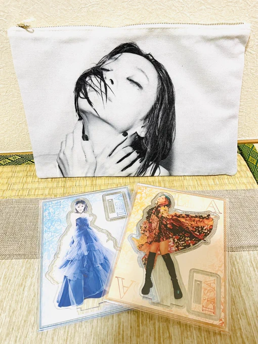 LiSAのアクスタは初めてだ…ライブに連れていきたい 
