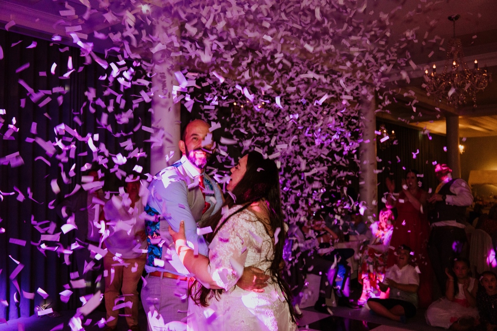 This confetti experience by Exclusive Sounds is just everything!!! 🎊🎉🎊

📸 Cassandra Wright Photography

✨ For more details about this wedding supplier, check them out on Married In Kent, link below 👇 
🔗 marriedinkent.co.uk/wedding_suppli…

#kentwedding #weddingentertainment #kentbride