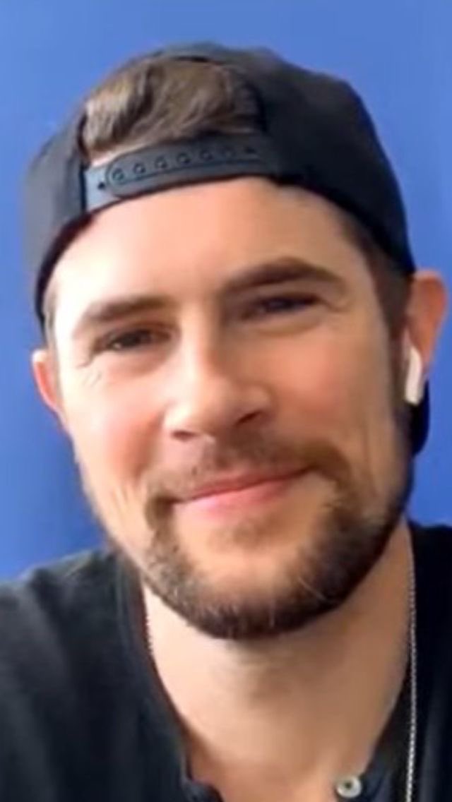 nasabuf's tweet photo. #neverenough #cantgetenough #extraordinarilytalented #mosttalented #davidberry #tohearandbeheard #thebest #simplythebest #brilliant #respected #loved #humble #fun #kind #gracious #witty #bestsmile #remarkableman #mosttalentedman #sexiestman #sexiestmanalive, inside/out #lovehim https://t.co/blF7OVVarC