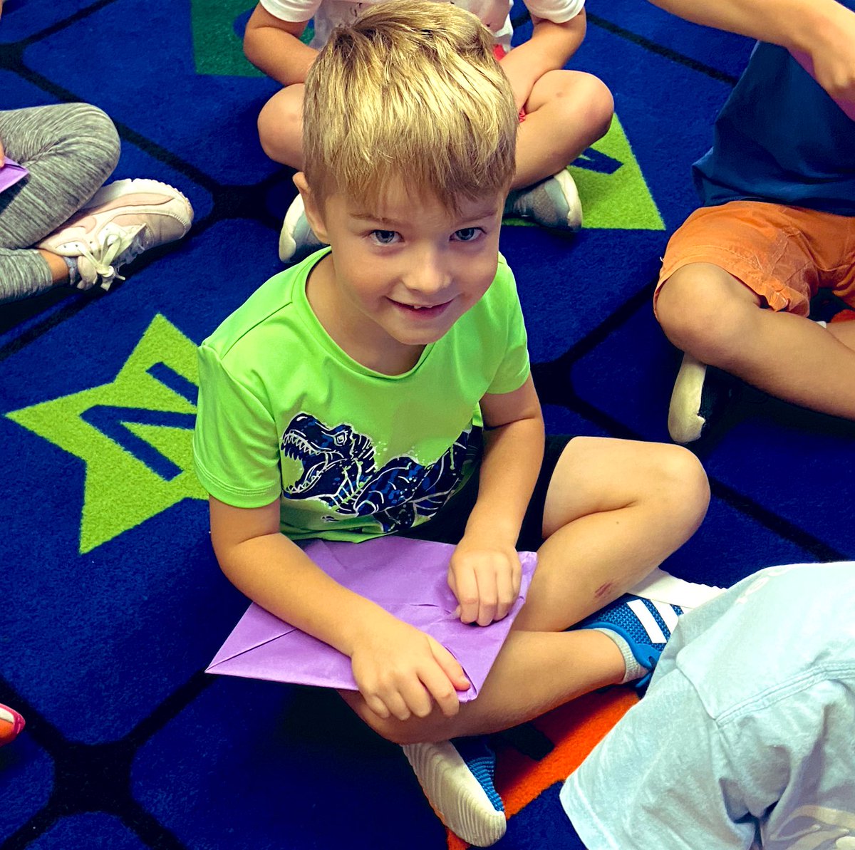 MrsHavemanGHAPS's tweet photo. Reading excitement! Unwrapping storybooks makes us smile! #wearereaders #wearestorybookreaders @TCRWP #peachplains https://t.co/C8hY5NA7me