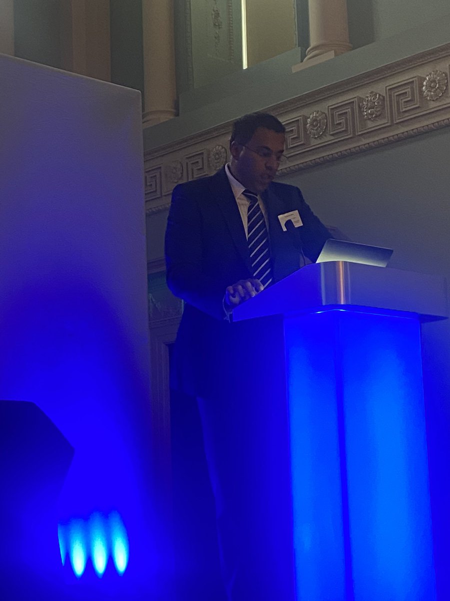 BSCImaging's tweet image. It was an honour to have @dr_benoy_n_shah President of @BrHeartValveSoc discuss the role of #multimodalityimaging in #valvularheartdisease - the most beautiful imaging in the most beautiful of venues 🤩 #echofirst #bathbsci2022