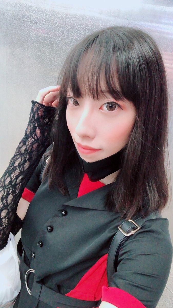 KananBarSLY's tweet photo. SLYオープンしてますー！ほたるさんとタッグです！三連休初日、雨かと思いきや降らず！私も美容室にHEPに休日満喫してました😘皆様はどうでしたかー？一日の締めに楽しく飲んでお話しましょー🐬30分くらい前になんか見えたのは気のせいです！() #MixBarSLY2 https://t.co/4yKwHq33BV