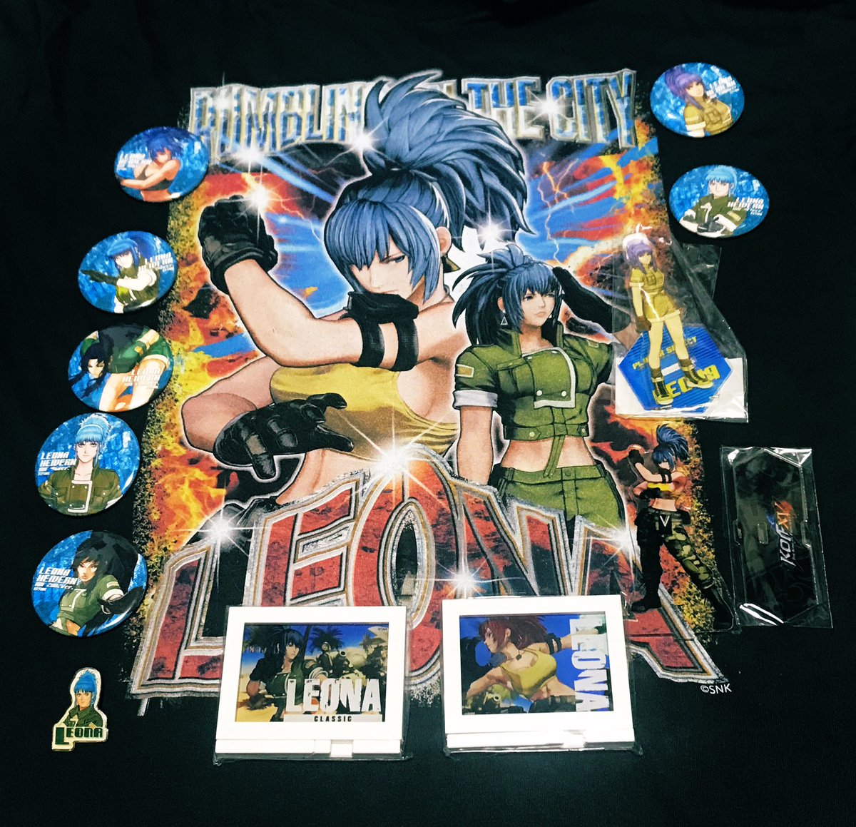 kenkenpamax's tweet photo. 秋葉原のTHE AKIHABARA CONTAiNER にて期間限定ほネオジオショップ（NEOGEO GOODS SHOP）に行って来ました😊
レオナのＴシャツ見つけてテンション上がりました✨

#SNK 
#KOF
#NGGS2022)
#NEOGEO
@TheAKBCTN_INDOR https://t.co/8suBkoJLOy