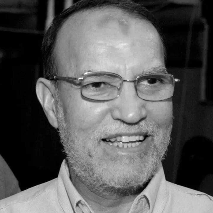 SaraEsa58764191's tweet image. اللهم أنر قبر ابي و أنزل الطمأنينه والسكون على روحه وبقدر حاجته الى رحمتك ارحمه.
• اللهم أرحم من رحل عن هذه الدنيا ولم يبقى سوى ذكره الطيب.