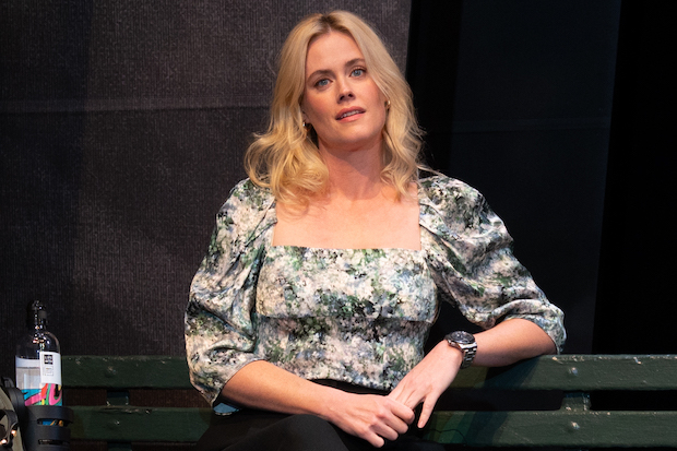 TheaterMania (@theatermania) on Twitter photo INTERVIEW: <a href="/BlueBloods_CBS/">Blue Bloods</a> star <a href="/abigail_hawk/">Abigail Hawk</a> makes her off-Broadway debut in JASPER from <a href="/yonderwindowco/">Yonder Window</a> → bit.ly/3C5kZuo INTERVIEW: <a href="/BlueBloods_CBS/">Blue Bloods</a> star <a href="/abigail_hawk/">Abigail Hawk</a> makes her off-Broadway debut in JASPER from <a href="/yonderwindowco/">Yonder Window</a> → bit.ly/3C5kZuo