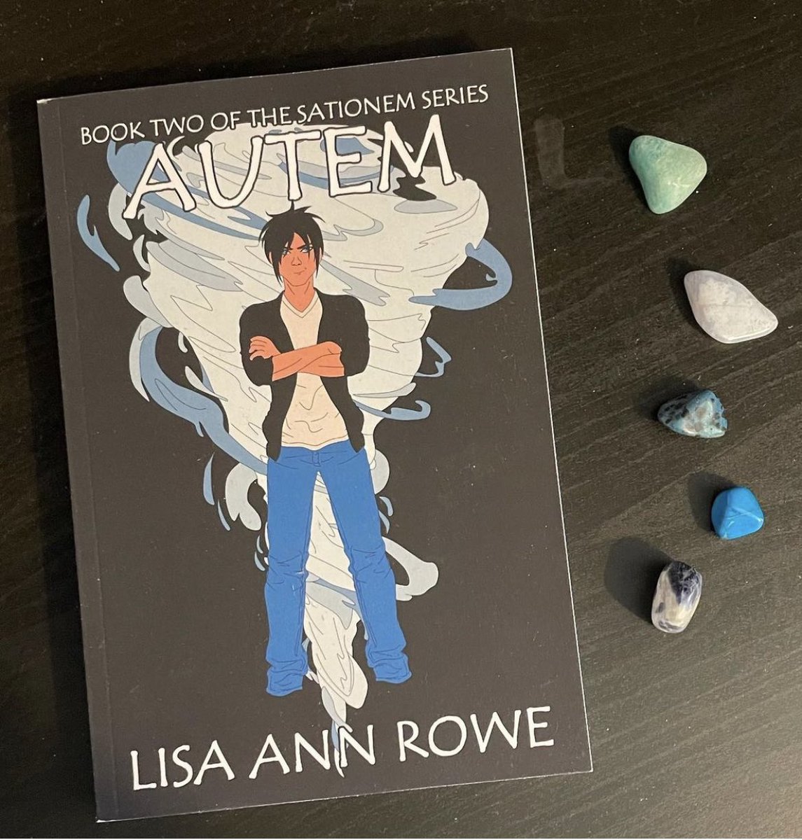 GemsLisas's tweet photo. Check out my books on Amazon! Available as an ebook, paperback and hardback! #free on #KindleUnlimited 
🇬🇧 https://t.co/wl024m1VgZ
🇺🇸 https://t.co/zdfvAAegtj https://t.co/dEVkXRBtvC