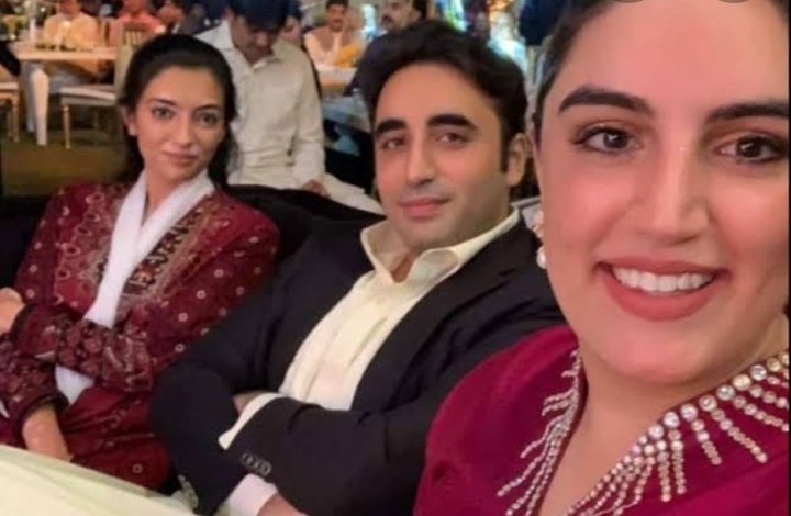 SardarAbidppp's tweet photo. Today started on Twitter with the hope that Chairman @BBhuttoZardari and BB @BakhtawarBZ and @AseefaBZ will surely follow back today.
#DemandFollowBack https://t.co/J0qVX7J3Tv