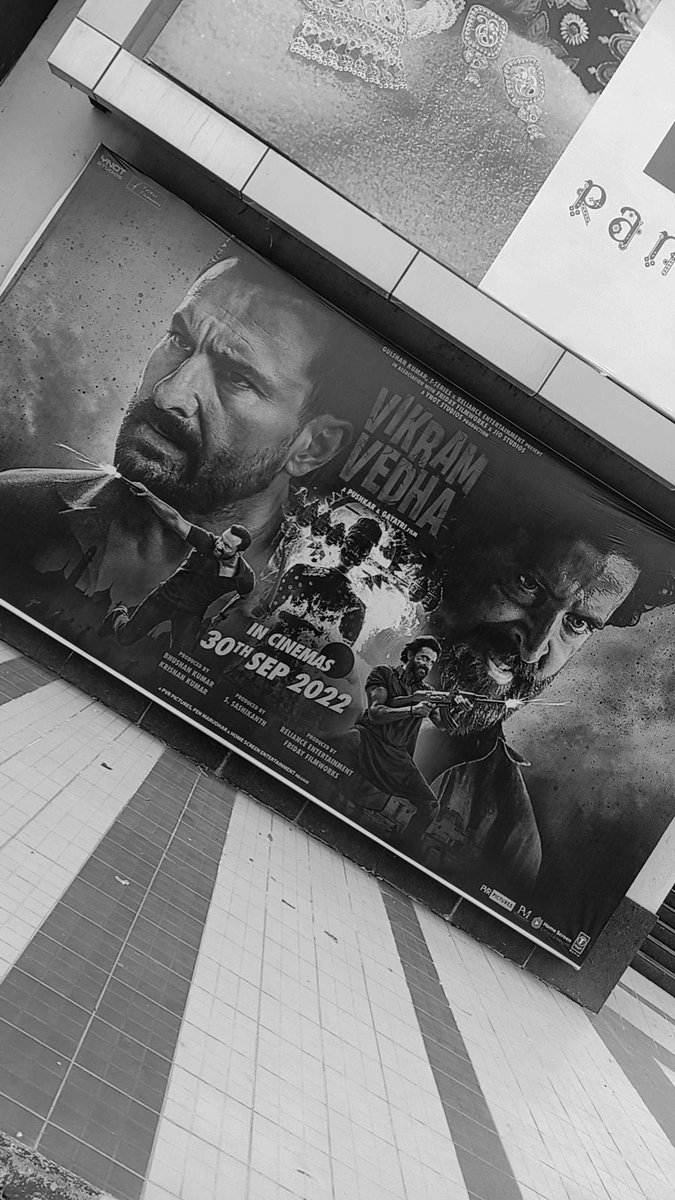Dhavalhrx's tweet photo. The countdown has begun for the epic saga! 
#7DaysToVikramVedha! 

#VikramVedha hitting cinemas worldwide on 30th September 2022.

@iHrithik https://t.co/LkXAjLEoNK
