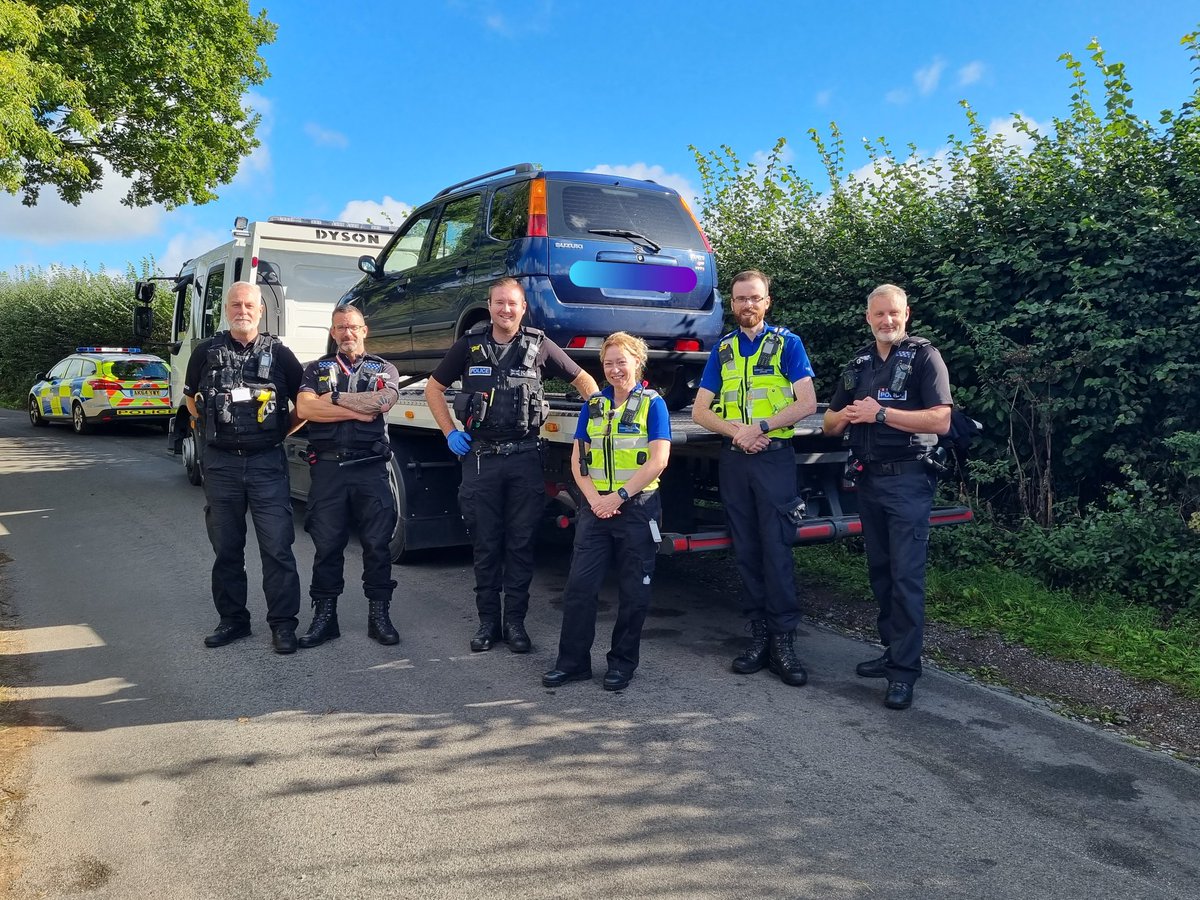 BridgnorthCops's tweet image. This morning Officers from @WMerciaPolice and @StaffsPolice were called to a report of people Hare coursing on the Shropshire/Staffs Border. We have seized 2 vehicles and 1 dog. Great Partnership work. @PCSOLouiseJones @WMPRuralMatters #1team #OpGalileo #Harecoursing #RuralCrime