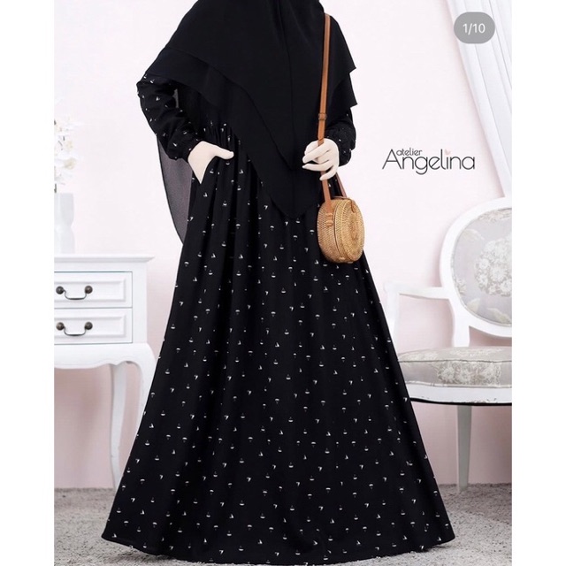 frontrow_id's tweet photo. Saya menjual ATELIER ANGELINA SAILING BO... seharga Rp. Dapatkan di Shopee sekarang! https://t.co/W8UjOng5xN #ShopeeID https://t.co/88856JX0Id