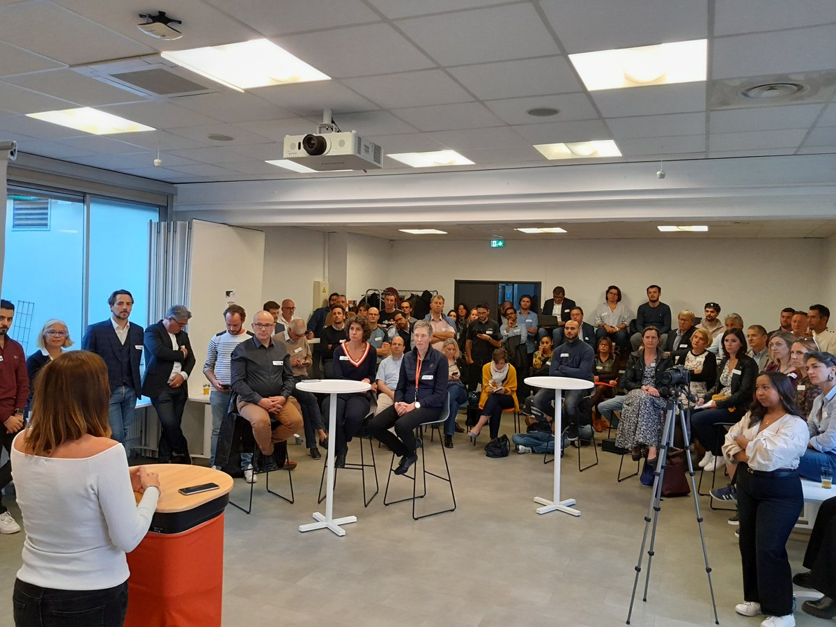 Pulsalys's tweet photo. Près de 80 personnes hier à notre Puls'Apéro "Levées de fonds : quels sont les critères de choix des fonds d’investissement locaux ?". Merci à nos intervenantes @Sophiebrac @celinecharvin @Demeter_im, @sandra_dubos @kreaxi @Sophie_Jullian ainsi qu'à l'ensemble de nos participants https://t.co/ro6tbDx7tH