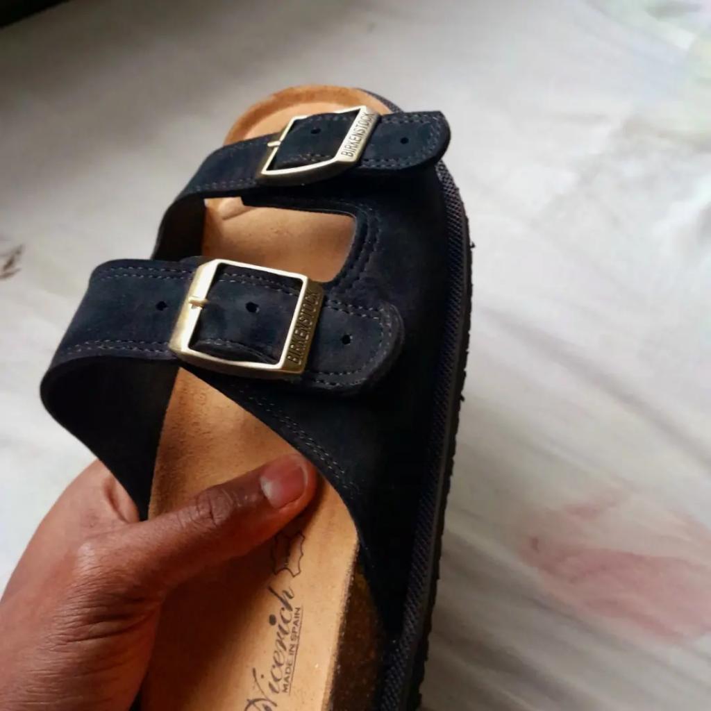 Paa_Steve's tweet photo. @pst_iren Good morning, sir. Onyekachi Munachimso, 400lvl, UNN, zoologist and environmental biologist in the making. Currently, a SHOEMAKER in Aba. I look forward to getting machines to remove the delay that comeswith smoothing and stamping. Y'all should help me thank MOG. https://t.co/SwiJCnJ3VL