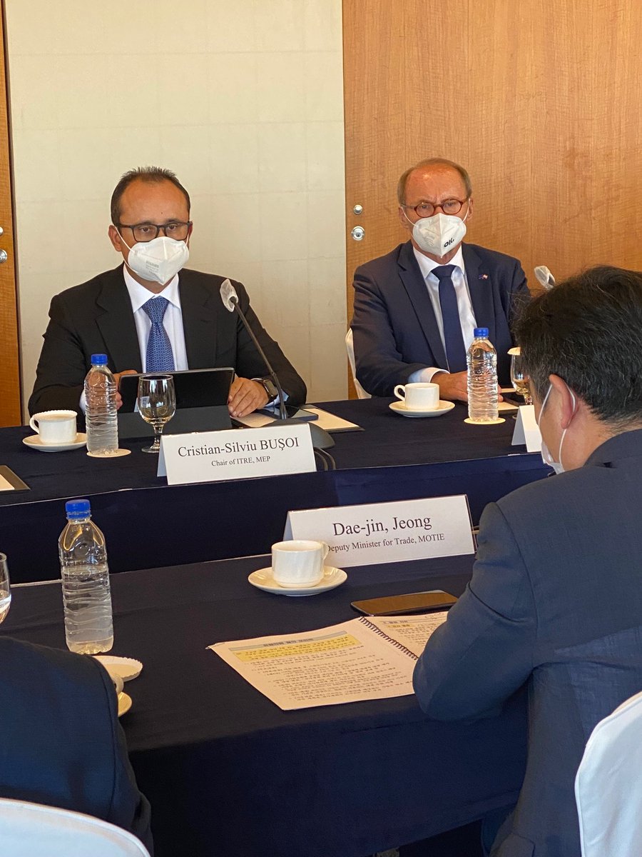 EP_Industry's tweet photo. @EP_Industry concludes its delegation to Seoul, topics: industry, energy, tech &amp; research. MEPs visited @Hyundai_Global @LGElectronics @Samsung &amp; met w. #UNCMAC, #KEF, #ECCK @CristianSBusoi @othmar_karas @MarianMarinescu @linagalvezmunoz @tsvetypenkova @ijabs @ignaziocorrao https://t.co/4UQqqK8Ex9