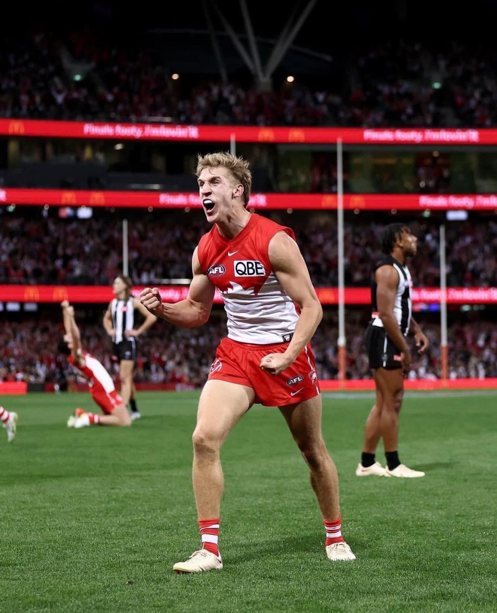 donna_stephens_'s tweet photo. GO SWANNIES! GO DYLAN. BUSTING WITH PRIDE 🥰🥰🥰@sydneyswans #nephew #auntylovesyou #3 #AFLGrandFinal #afl https://t.co/LghZzXCVnq