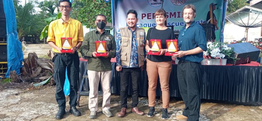 scorpionmonitor's tweet photo. Hari Kamis, tanggal 22 September 2022 Yayasan Scorpion Indonesia melaksanakan acara peresmian Pusat Penyelamatan Satwa (PPS) Macaca Sp. di desa Hapesong Baru, Kecamatan Batangtoru, Kabupaten Tapanuli Selatan, Sumatera Utara. https://t.co/CXANd8v0XB