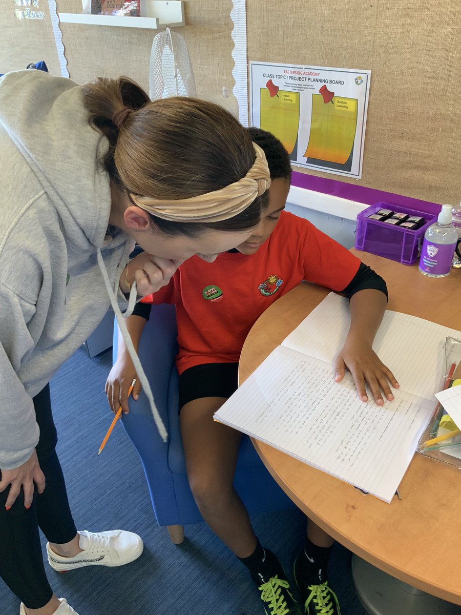 easterside_a's tweet photo. Fantastic writing of balanced arguments, going on in Year 6 this morning. Excellent behaviour for learning and attitude! #EastersideWriting #EastersideProud https://t.co/agQGRhk6qU