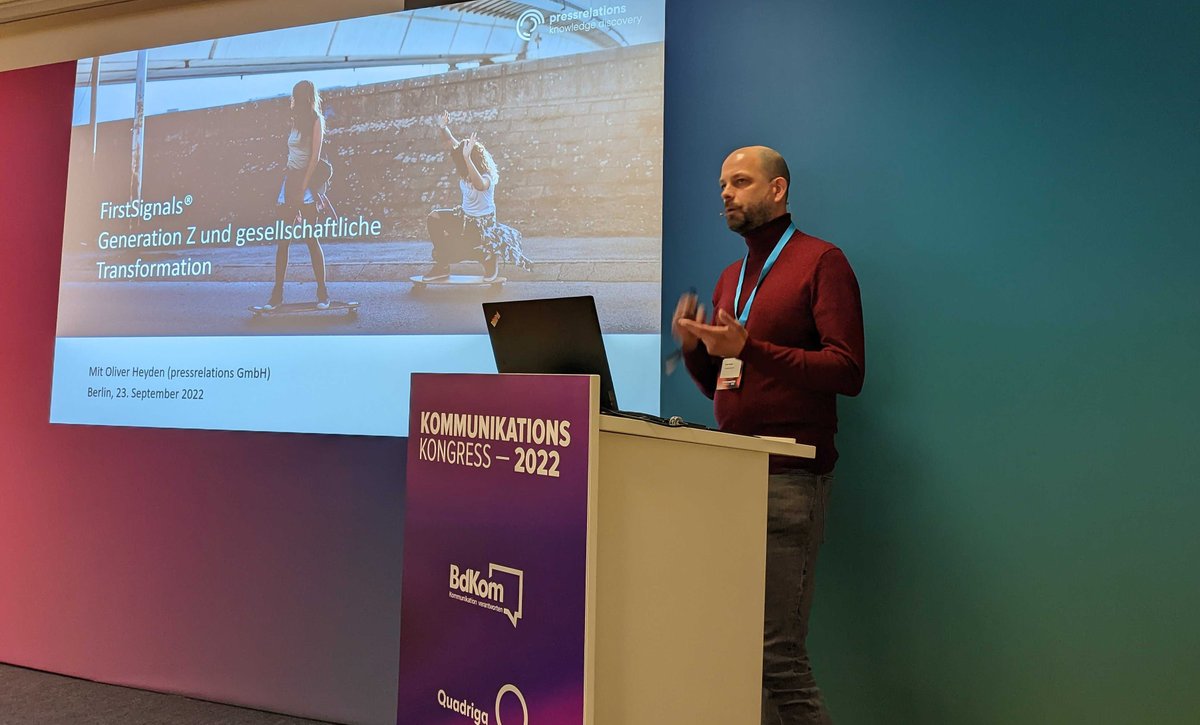 Die Bedeutung der Identitätssuche der #GenerationZ für Unternehmen: Ein Eindruck aus der Expert Session mit unserem Kollegen Oliver Heyden auf dem #KKongress22.

Download der vorgestellten Studie:
pressrelations.news/generation-z-s…

#pressrelations #firstsignals #genz #newwork
