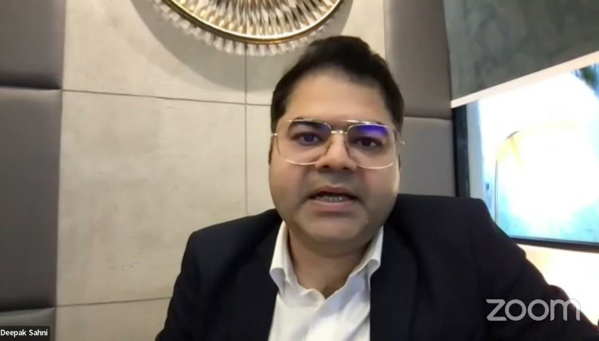 People are attached to their devices &amp; it is their one-stop solution for things like price comparisons or service comparisons. It is all about a holistic #digital experience where they want to achieve the most with minimal effort. 
-Mr. <a href="/dsahni_01/">Deepak Sahni</a>, <a href="/healthians/">Healthians</a> 
#ExpertSpeakSeries