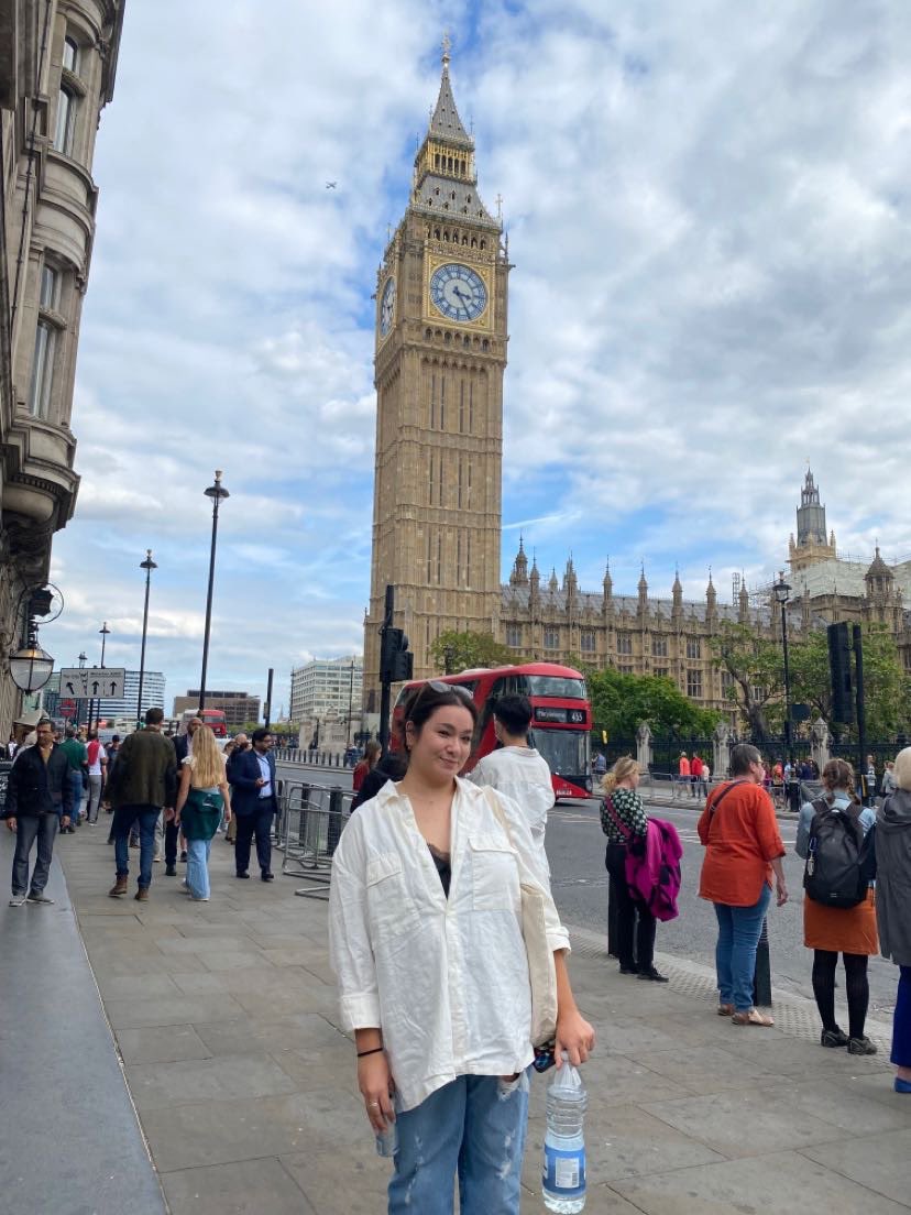EmmaCrossman14's tweet photo. Emma in London 🇬🇧 https://t.co/wUeFBYxiBP