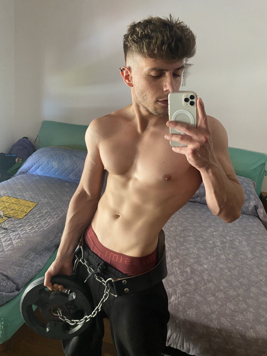 KEPBRW's tweet photo. Come and join me at 

https://t.co/3ilLwzbMDG
#fitness #calisthenics #FitnessModel #onlyfans #onlyfanspromo #workout https://t.co/ILserHN9Zz
