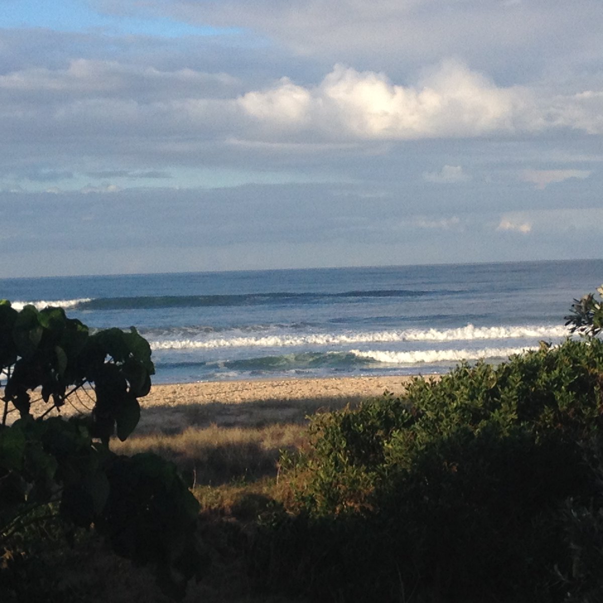 JeaneneHyles's tweet photo. And the sun came out this afternoon!
#goldcoast #bilinga #beachvibes https://t.co/9KW2thUl74