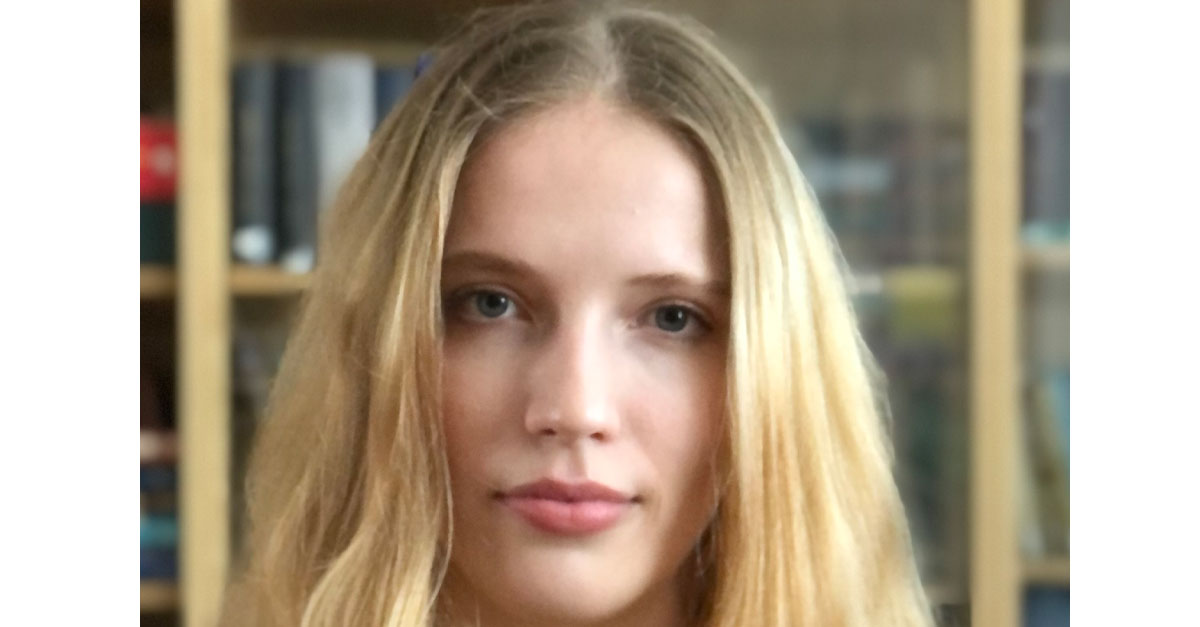 thiemechemistry's tweet photo. A new Thieme #PosterPrize was awarded to Paula Fraňová at the 19th Blue Danube Symposia on #HeterocyclicChemistry, which took place in Bratislava (Slovakia) from August 22–24, 2022. Congratulations! 🥳
#BDSHC 
Check out Paula’s poster: https://t.co/6WYO4qoaD1 https://t.co/bhHx16SR7h