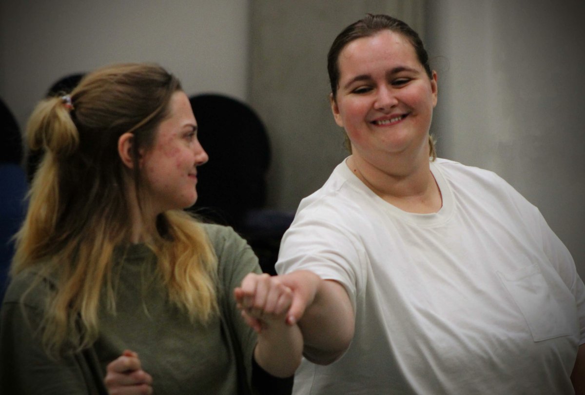 allinactors's tweet photo. First two weeks back in images with our 2022-2023 students
#students
#movement
#voice
#acting
#clown
#acting
#training
#actors
#allinactors
#southlondon
#drama
#theatre https://t.co/YPPEgAlvxh