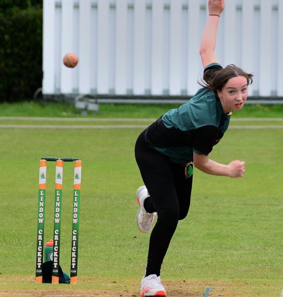 LindowCC's tweet photo. Huge congratulations to our junior players who have won Cheshire awards:
🏏 Charlie Hodge - u18 boys Batter of the Year 
🏏 Emily Murray - u15 girls Batter of the Year 
🏏 Charlie Rourke - u11 boys Batter of the Year 

Brilliant achievements! 💚💛 https://t.co/Ba8E1zXBp2